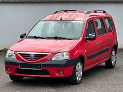 Rot Gebraucht 2007 Dacia Logan MCV Lauréate Kombi | 1.499 € (Superpreis)