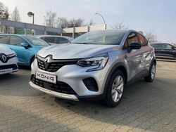 Grau Gebraucht 2023 Renault Captur Evolution SUV | 19.998 € (Guter Preis)