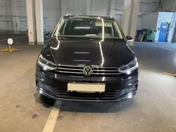 Schwarz Gebraucht 2017 VW Touran Van / Kleinbus | 18.000 € (Guter Preis)