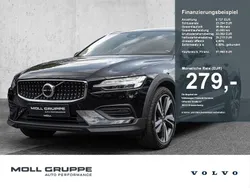 Black solid ´stone´ Gebraucht 2023 Volvo V60 CC Plus Kombi | 37.950 € (Guter Preis)