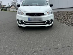 Weiß Gebraucht 2019 Mitsubishi Space Star Active Kleinwagen | 6.900 € (Guter Preis)