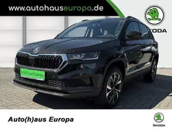 Schwarz magic perleffekt Neu 2025 Skoda Karoq Selection SUV | 40.690 € (Teuer)