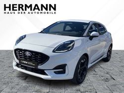 Frozen white (pn3gz) (weiß) Neu 2025 Ford Puma ST-Line Limousine | 25.760 € (Fairer Preis)