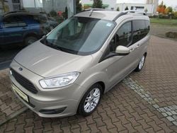 Grau Gebraucht 2015 Ford Tourneo Courier Van / Kleinbus | 9.950 € (Fairer Preis)