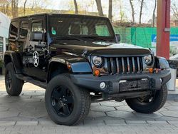 Schwarz Gebraucht 2011 Jeep Wrangler Unlimited SUV | 21.550 € (Fairer Preis)