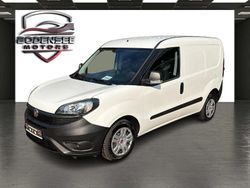 Weiß Gebraucht 2022 Fiat Doblò Van / Kleinbus | 20.800 € (Etwas zu teuer)