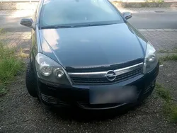 Schwarz Gebraucht 2006 Opel Astra Cabriolet Cabrio | 1.475 € (Superpreis)