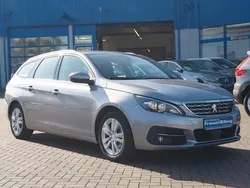 Silber Gebraucht 2020 Peugeot 308 Allure Kombi | 16.890 € (Fairer Preis)