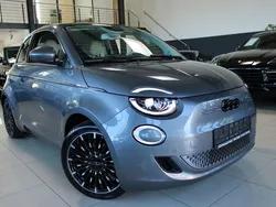 La prima mineralgrau** Gebraucht 2023 Fiat 500e La Prima Limousine | 22.600 € (Guter Preis)