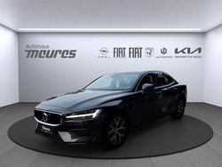 Grau Gebraucht 2024 Volvo S60 Core Limousine | 30.344 € (Superpreis)