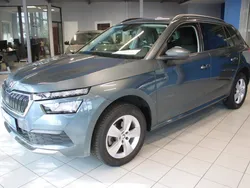 Grau Gebraucht 2020 Skoda Kamiq Ambition SUV | 18.810 € (Guter Preis)