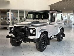 Silber Gebraucht 2015 Land Rover Defender SE SUV | 47.800 € (Guter Preis)