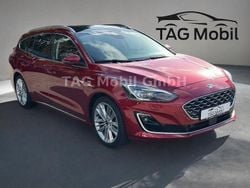 Rot Gebraucht 2019 Ford Focus Vignale Limousine | 18.785 € (Etwas zu teuer)