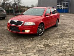 Rot Gebraucht 2008 Skoda Octavia Kombi | 3.700 € (Fairer Preis)