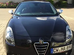 Schwarz Gebraucht 2011 Alfa Romeo Giulietta Kleinwagen | 12.000 €