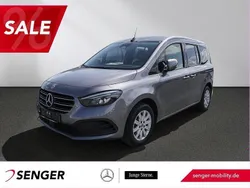 Grau Gebraucht 2023 Mercedes 180 Progressive Limousine | 26.950 € (Guter Preis)