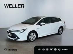 Weiss Gebraucht 2021 Toyota Corolla Business Edition Kombi | 21.480 € (Fairer Preis)