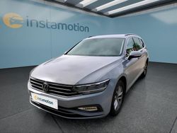 Grau Gebraucht 2022 VW Passat Kombi | 21.449 € (Guter Preis)