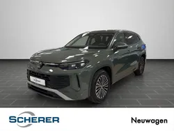 Grün Neu 2025 VW Tayron Life SUV | 50.910 € (Teuer)