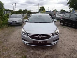 Silber Gebraucht 2017 Opel Astra Edition Kleinwagen | 6.999 € (Guter Preis)
