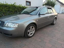 Grau Gebraucht 2003 Audi A6 Kombi | 1.750 € (Fairer Preis)