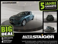 Yucca stahlgrau Gebraucht 2024 Kia Ceed Vision Kombi | 18.490 € (Superpreis)