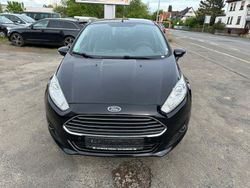 Schwarz Gebraucht 2016 Ford Fiesta Trend Kleinwagen | 6.900 € (Etwas zu teuer)