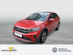 Rot Gebraucht 2024 VW Taigo Move SUV | 20.230 € (Guter Preis)