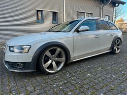 Weiß Gebraucht 2014 Audi A4 Allroad Kombi | 13.900 € (Etwas zu teuer)