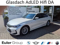 Weiss Gebraucht 2023 BMW 320 M Sport Limousine | 38.933 € (Guter Preis)
