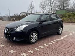 Schwarz Gebraucht 2016 Suzuki Baleno Kleinwagen | 6.900 € (Fairer Preis)