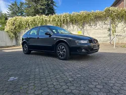Schwarz Gebraucht 2010 Seat Leon Kleinwagen | 600 € (Superpreis)