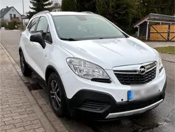 Weiß Gebraucht 2012 Opel Mokka SUV | 6.500 €