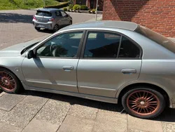 Silber Gebraucht 1999 Mitsubishi Galant Limousine | 3.000 €