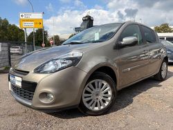 Gebraucht 2012 Renault Clio III Night&Day Limousine | 7.999 € (Teuer)
