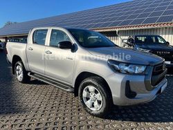 Silber Neu 2025 Toyota HiLux Abholung | 46.590 € (Superpreis)