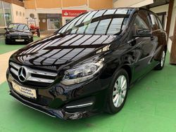Schwarz Gebraucht 2018 Mercedes B180 Van / Kleinbus | 19.470 € (Fairer Preis)