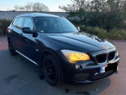 Schwarz Gebraucht 2011 BMW X1 SUV | 4.990 € (Fairer Preis)