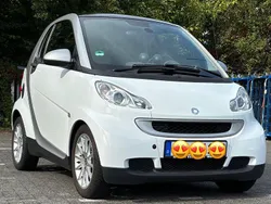 Weiß Gebraucht 2010 Smart ForTwo Coupé Passion Coupé | 5.100 € (Fairer Preis)