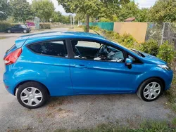 Blau Gebraucht 2009 Ford Fiesta Ghia Kleinwagen | 5.290 € (Fairer Preis)