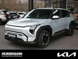 Ivory silver metallic Neu 2025 Kia EV3 4 SUV | 41.580 € (Fairer Preis)