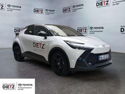 Platinumweiß perleffekt Gebraucht 2025 Toyota C-HR+ Lounge SUV | 36.770 €