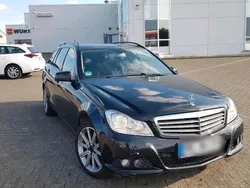 Schwarz Gebraucht 2012 Mercedes C200 Limousine | 6.500 € (Guter Preis)