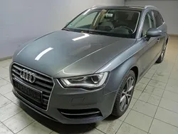 Grau Gebraucht 2015 Audi A3 Ambiente Limousine | 11.900 € (Fairer Preis)