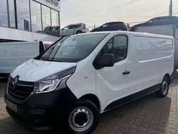 Weiß Gebraucht 2021 Renault Trafic Van / Kleinbus | 14.850 € (Guter Preis)