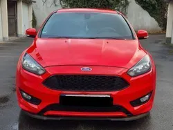 Rot Gebraucht 2018 Ford Focus ST-Line Limousine | 7.500 € (Superpreis)