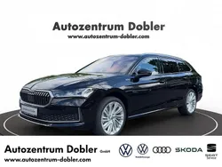 Onyxschwarz metallic Gebraucht 2024 Skoda Superb LAURIN & KLEMENT Kombi | 53.880 € (Teuer)