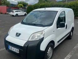 Weiß Gebraucht 2016 Peugeot Bipper Van / Kleinbus | 2.950 € (Fairer Preis)