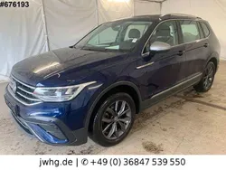Blau Gebraucht 2022 VW Tiguan Allspace Life SUV | 26.450 € (Superpreis)