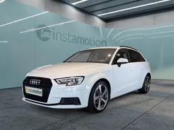 Weiß Gebraucht 2018 Audi A3 Sportback Sport Limousine | 18.180 € (Etwas zu teuer)